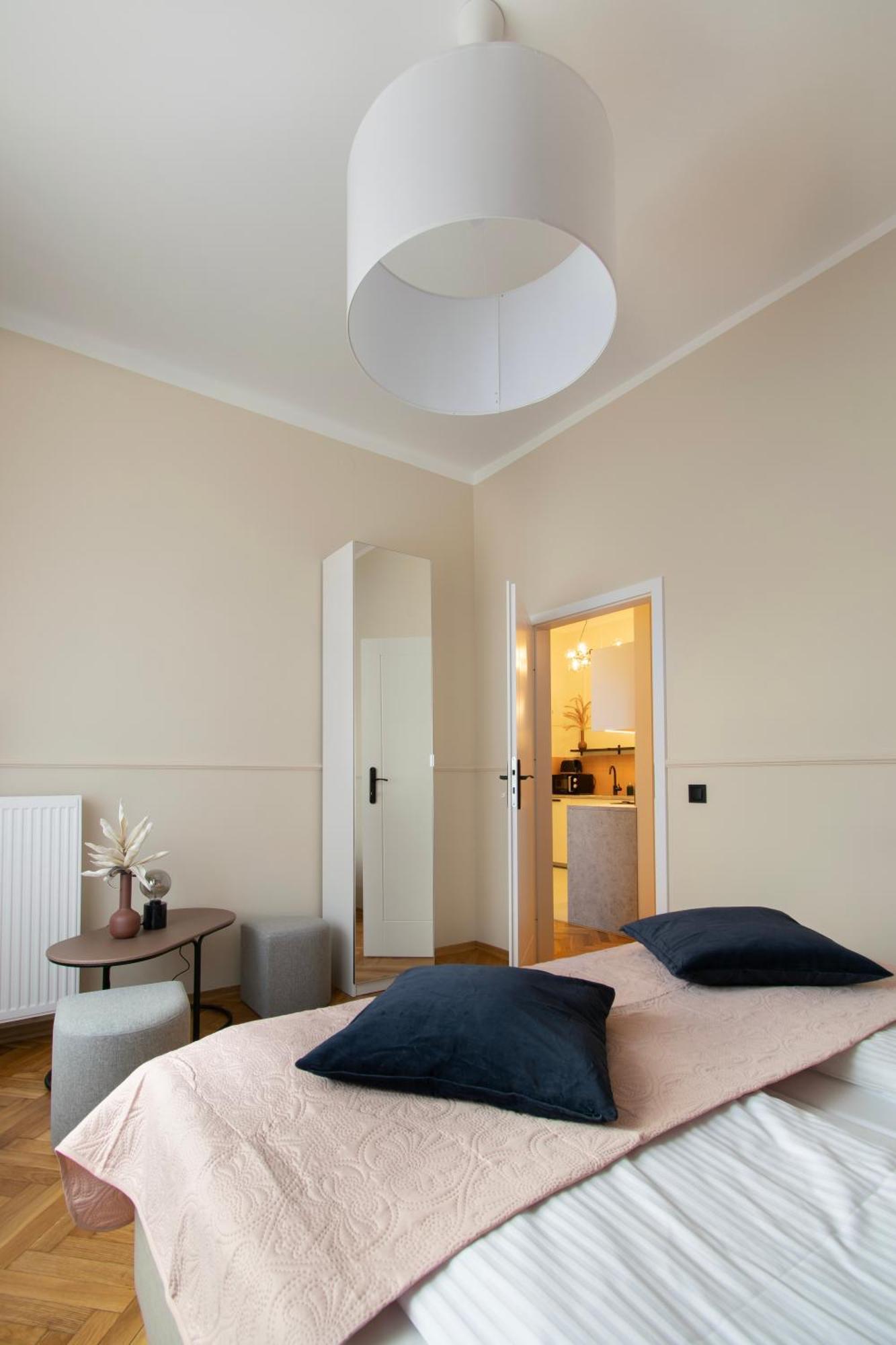 Central Apartments Warszawska Street 크라쿠프 외부 사진